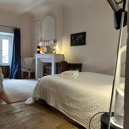 Maison De Village Avec Piscine *