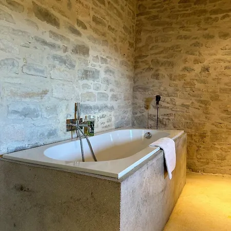 Maison De Village Avec Piscine فيلة *