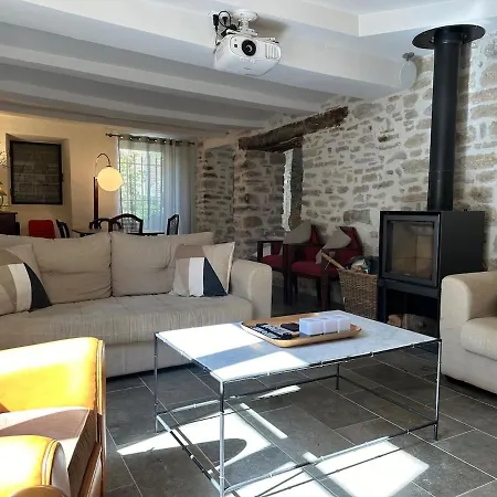 فيلة Maison De Village Avec Piscine *